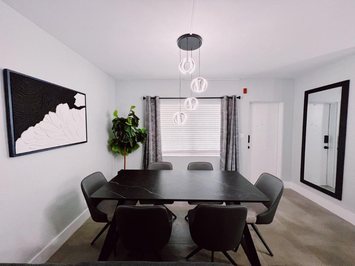 Holiday Park Apartments By Lowkl Fort Lauderdale Exterior photo