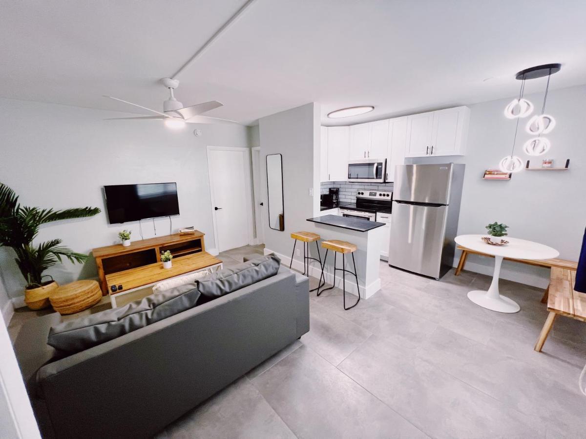 Holiday Park Apartments By Lowkl Fort Lauderdale Exterior photo
