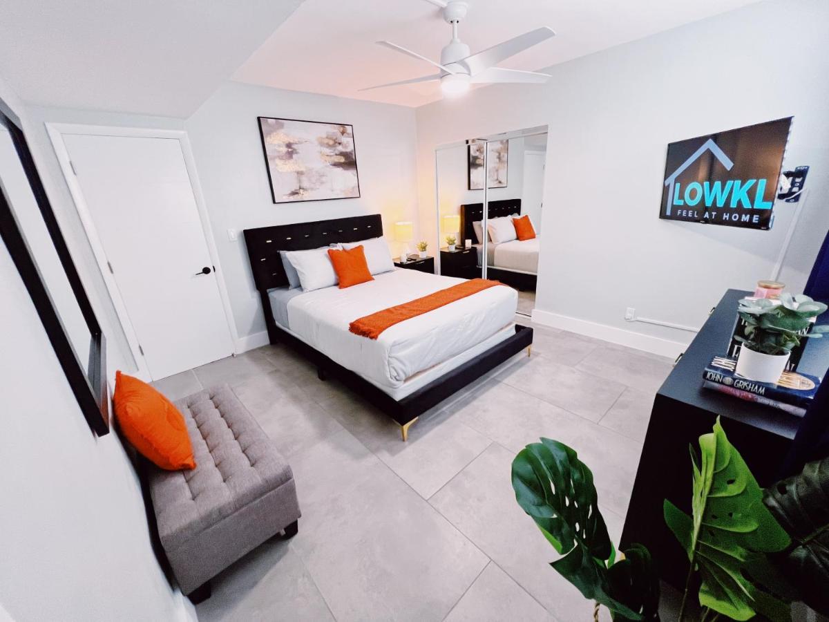 Holiday Park Apartments By Lowkl Fort Lauderdale Exterior photo