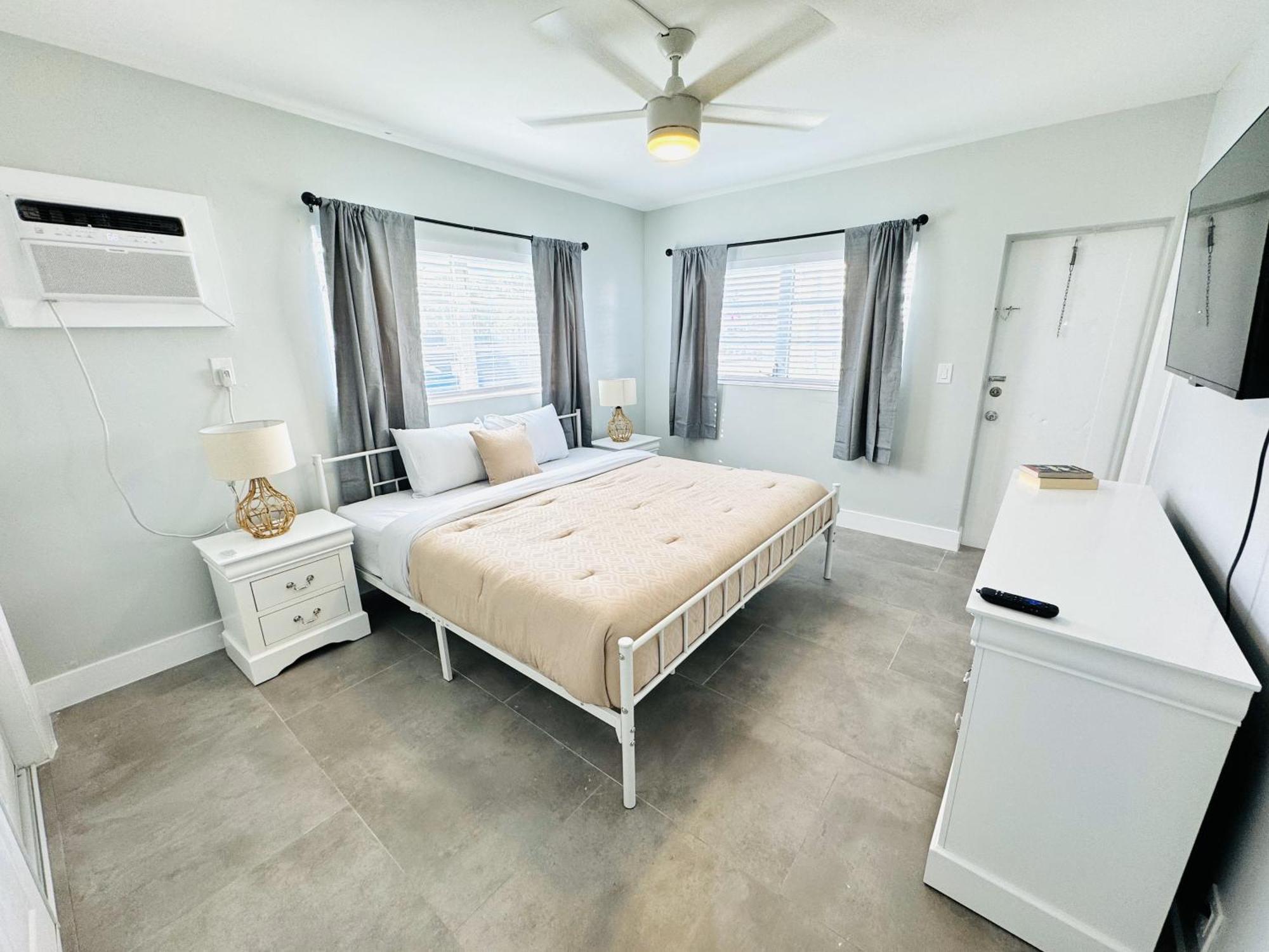 Holiday Park Apartments By Lowkl Fort Lauderdale Exterior photo