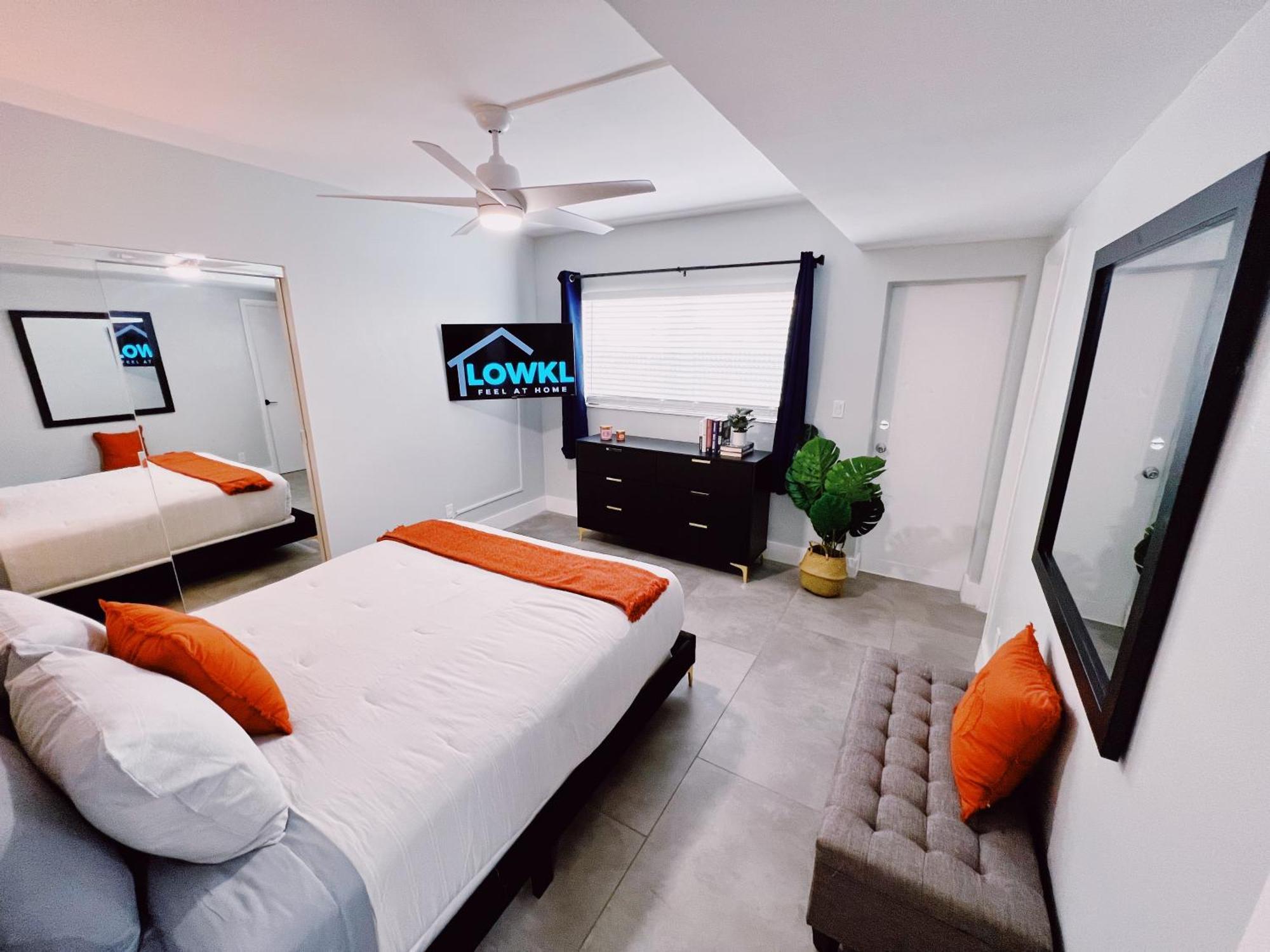 Holiday Park Apartments By Lowkl Fort Lauderdale Exterior photo